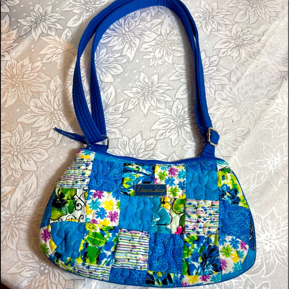 Donna Sharp Quilted Crossbody Handbag